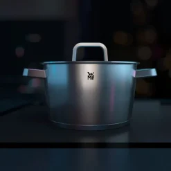 Töpfe | WMF Iconic Kochtopf mit Deckel, 24 cm