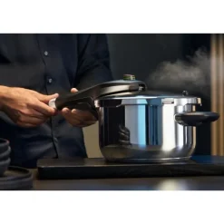 Schnellkochtöpfe | WMF Perfect Premium One Pot Schnellkochtopf, 22 cm, 8,5 Liter