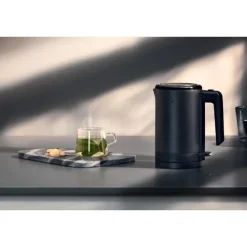 Tee- & Kaffeegenuss | Wasserkocher | WMF KÜCHENminis Wasserkocher, 0,8 l, Deep Black