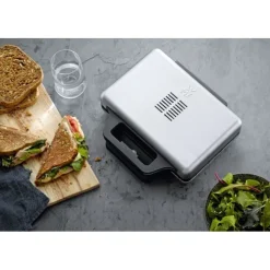 Gemeinsam Genießen | WMF Lono Sandwich-Toaster